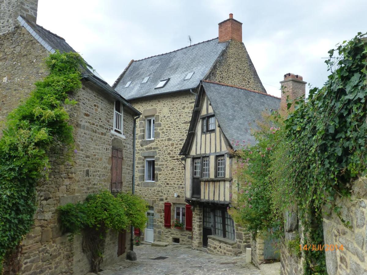 Le Logis De La Cour De Bretagne Au Port De Dinan Lanvallay Εξωτερικό φωτογραφία
